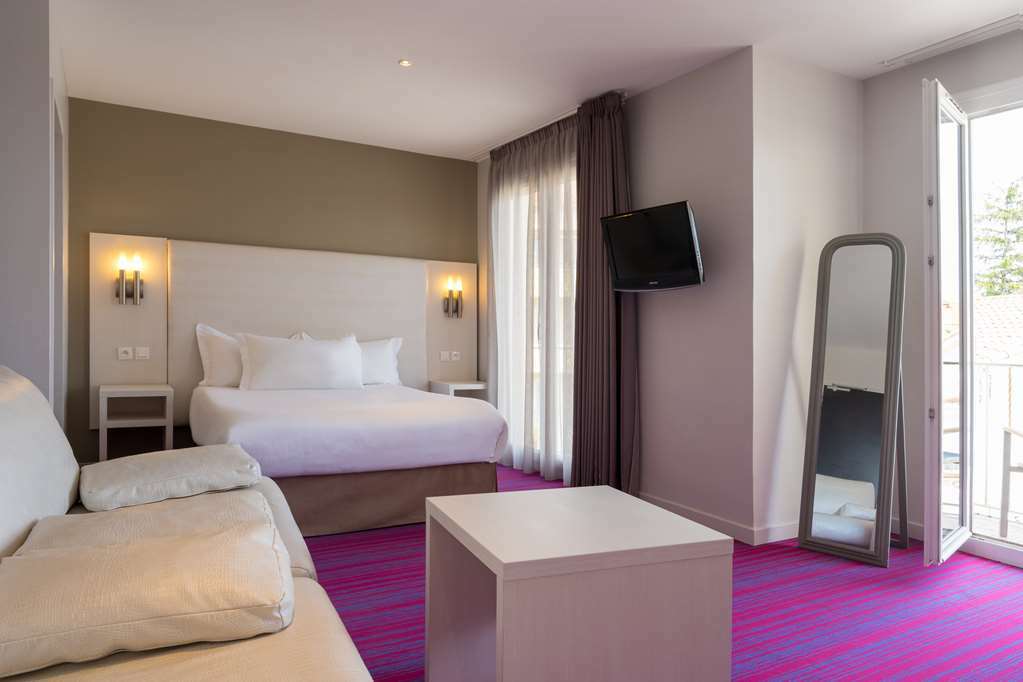 Hotel The Originals Perpignan Sud Le Grillon D'Or Le Boulou Zimmer foto